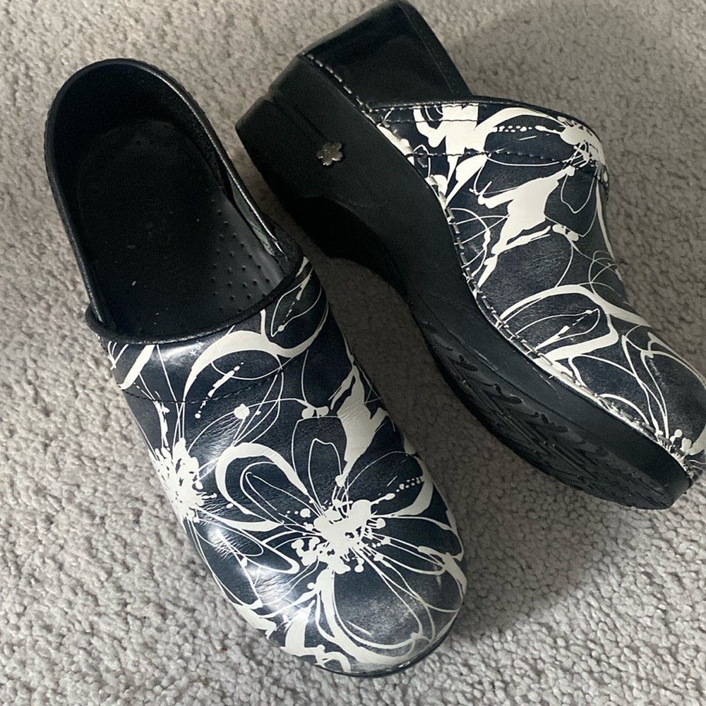 koi Black and White Floral Slip-On Clogs